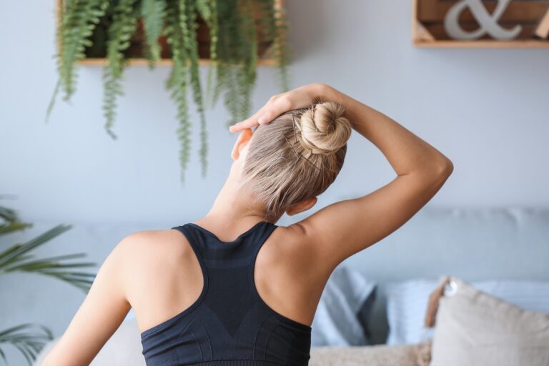 Estiramientos para evitar el dolor cervical
