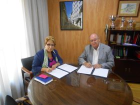 Acuerdo entre el Colegio de Farmacéuticos de Granada  y AGRAFIM