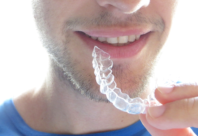 Periodontitis: mejores tratamientos y prevenirla desde casa