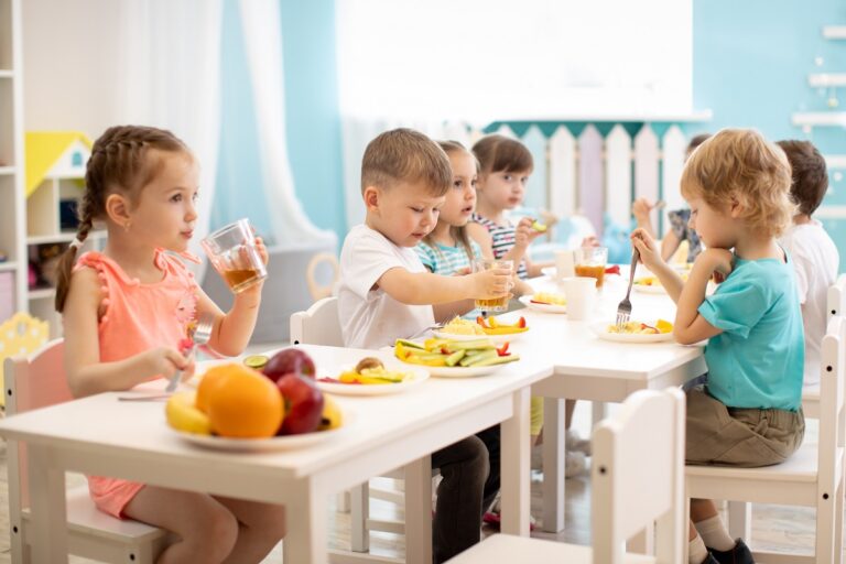 Recomendaciones para una alimentación saludable durante la infancia