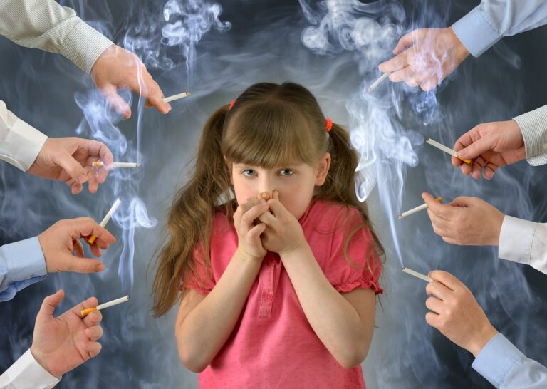 Así afecta el humo del tabaco a los niños
