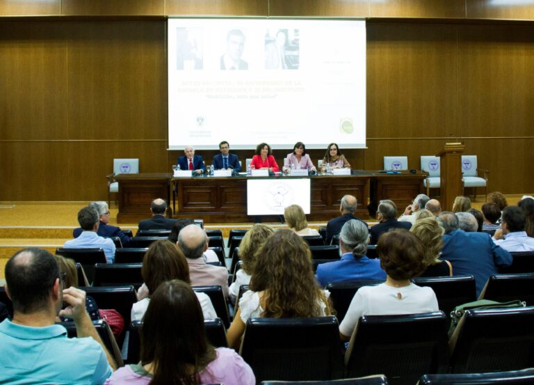 Homenaje a los investigadores impulsores de los estudios de Nutrición en la Universidad de Granada