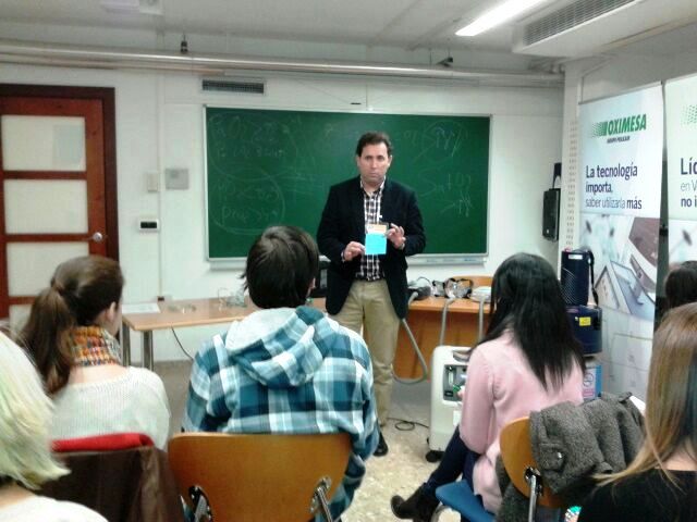 Oximesa acerca a los estudiantes de medicina a las terapias respiratorias domiciliarias