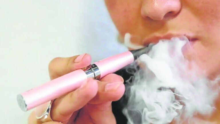Uno de cada cuatro escolares de la ESO, entre 12 y 13 años, vapean